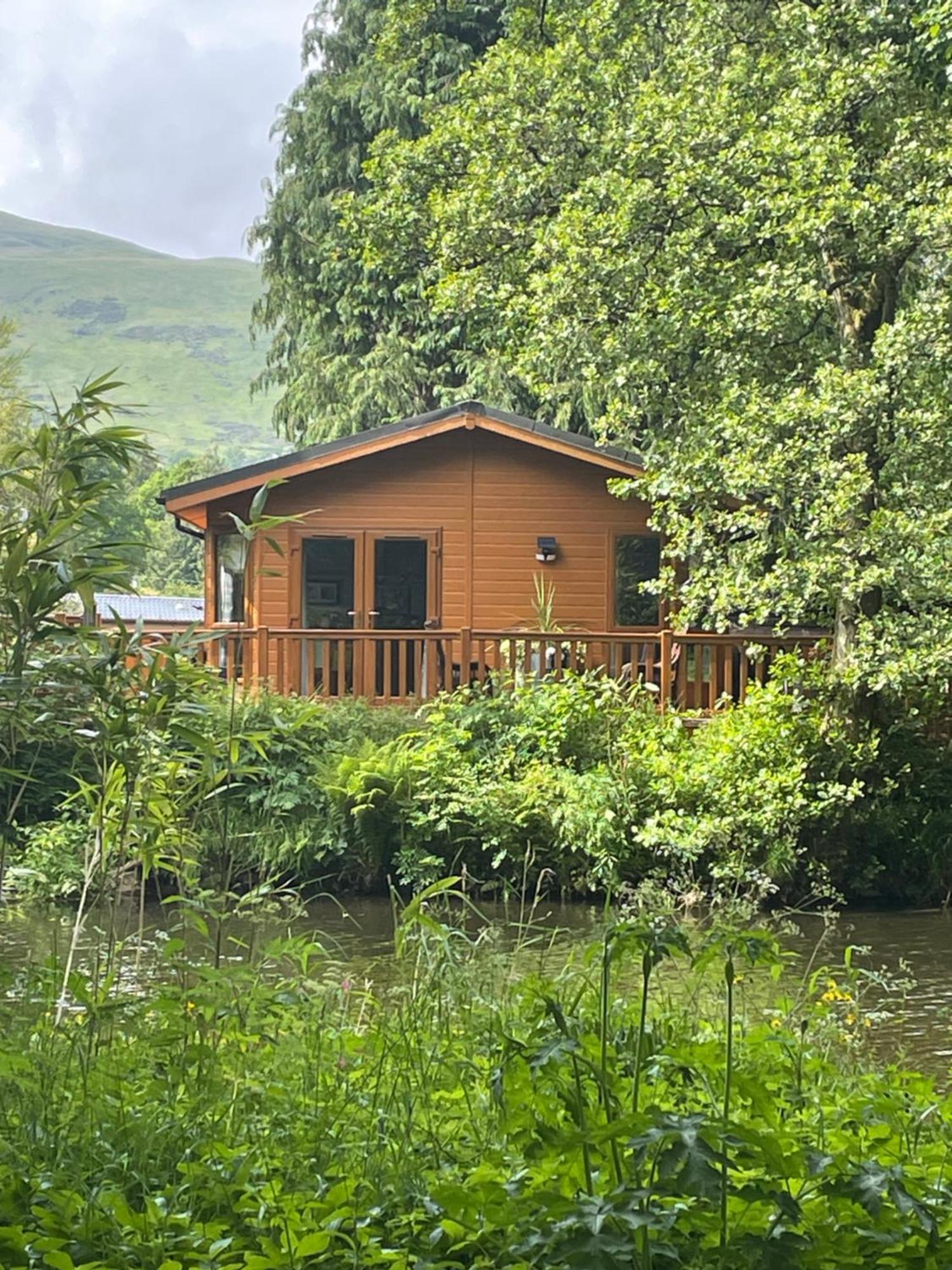 Riverbank Lodge دولار المظهر الخارجي الصورة